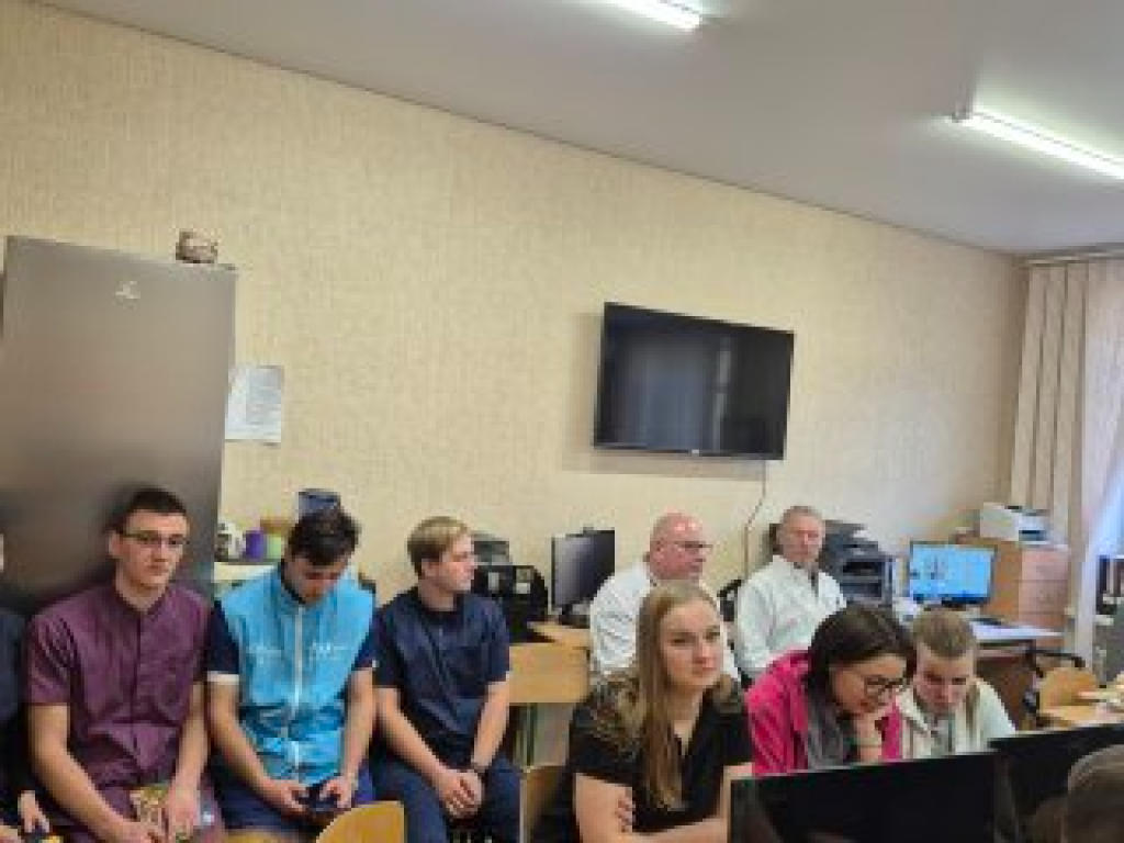 Патанатомічна конференція за участі лікарів-інтернів.